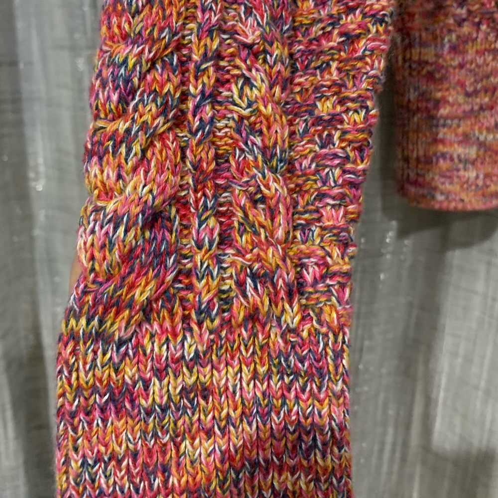 Pink Rainbow sweater - Picture 4 of 7